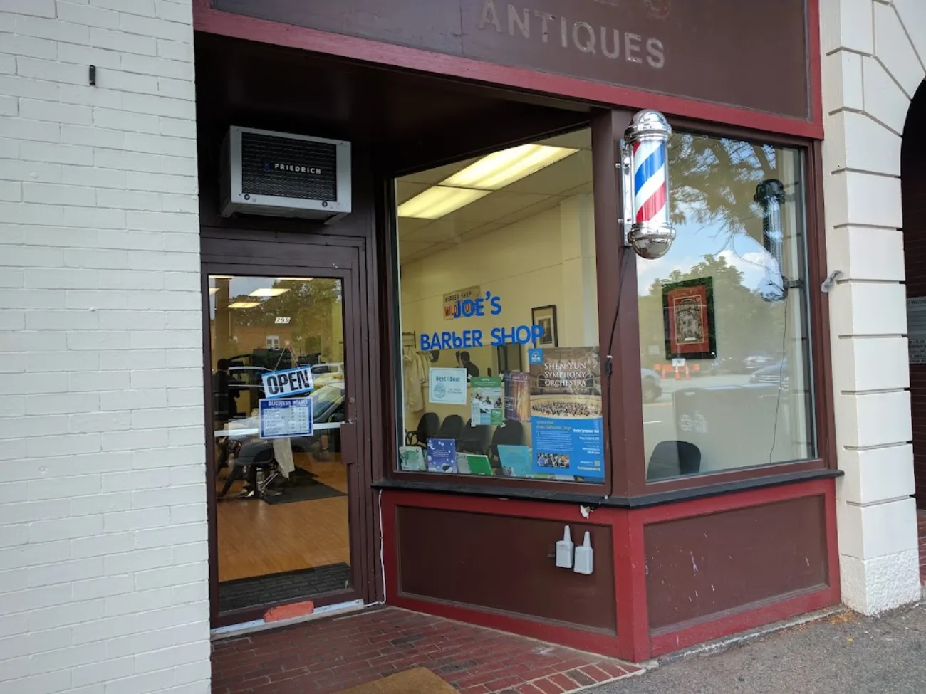 Street view of Joe’s Barbershop storefront